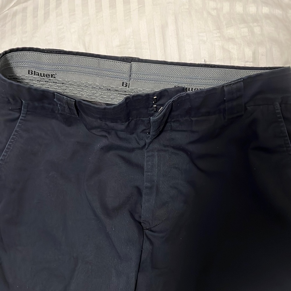 Men’s Blauer Navy Blue pants size 33